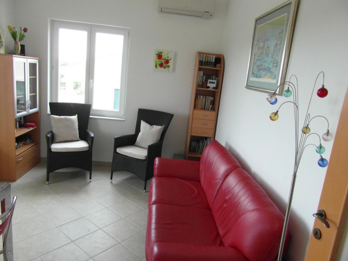 Bentley - Sea-View - 2 Bedroom Apartment Premantura Exterior foto